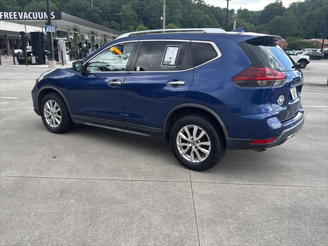 2020 Nissan Rogue SV FWD