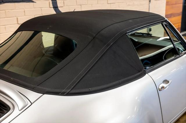 1998 Porsche 911 Carrera