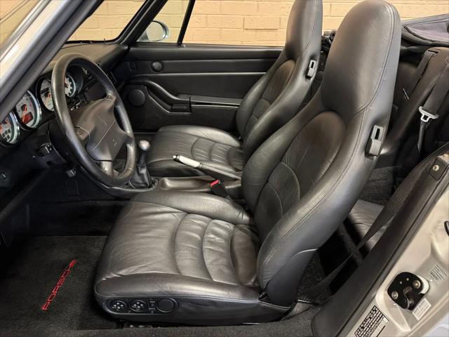 1998 Porsche 911 Carrera