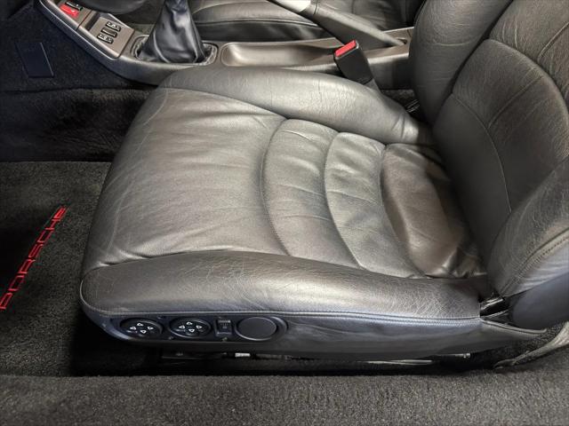 1998 Porsche 911 Carrera