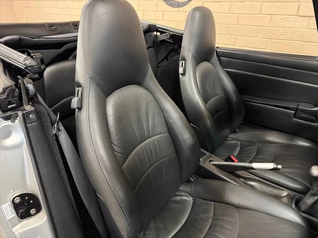 1998 Porsche 911 Carrera