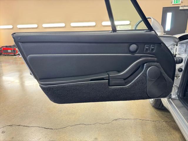 1998 Porsche 911 Carrera