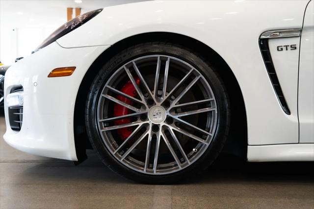 2013 Porsche Panamera GTS