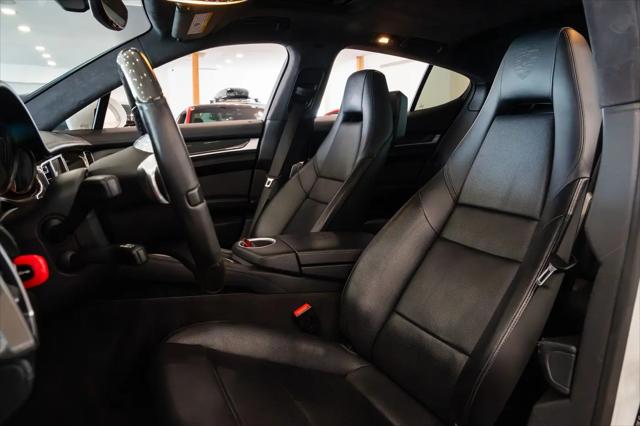 2013 Porsche Panamera GTS