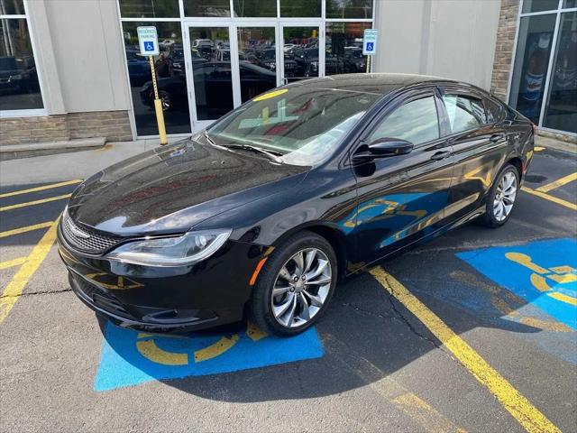 2015 Chrysler 200 S