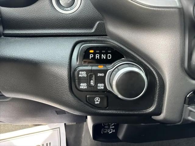 2022 Ram 1500 Big Horn Crew Cab 4x4 5'7" Box
