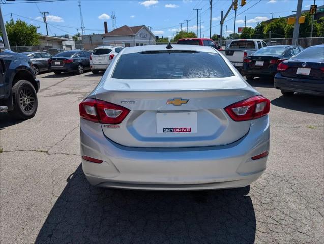 2018 Chevrolet Cruze LS Auto