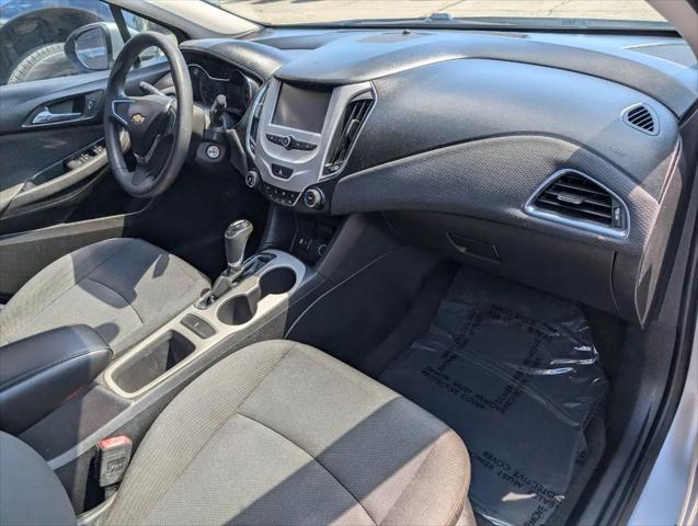 2018 Chevrolet Cruze LS Auto