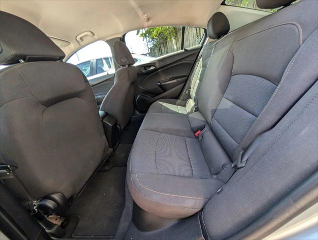 2018 Chevrolet Cruze LS Auto