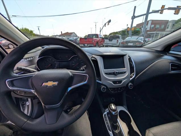 2018 Chevrolet Cruze LS Auto