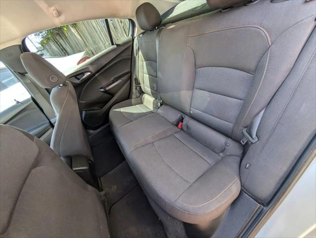 2018 Chevrolet Cruze LS Auto