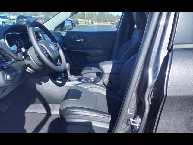 2023 Jeep Cherokee Altitude Lux 4x4