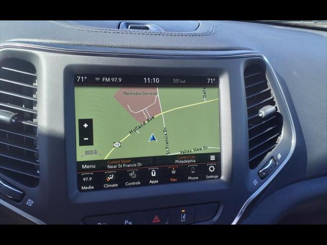 2023 Jeep Cherokee Altitude Lux 4x4