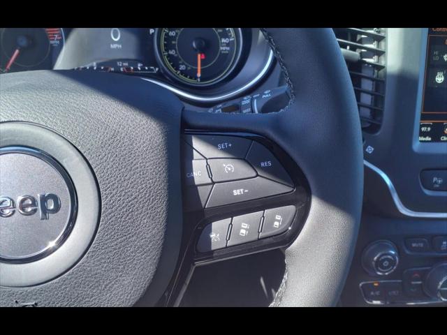 2023 Jeep Cherokee Altitude Lux 4x4