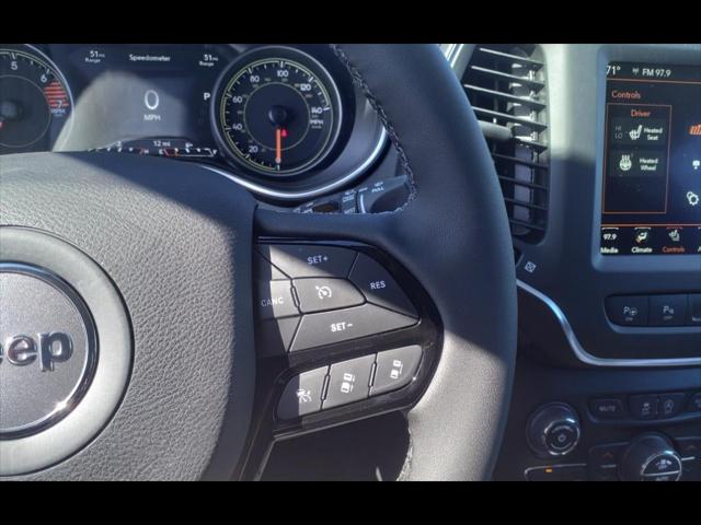 2023 Jeep Cherokee Altitude Lux 4x4