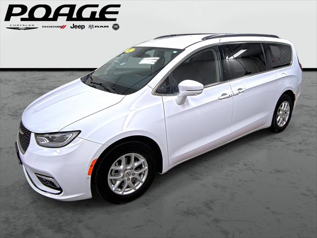 2022 Chrysler Pacifica Touring L for sale in Hannibal, MO