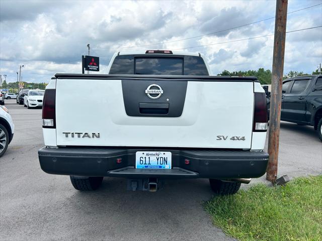 2011 Nissan Titan SV 2011 Nissan Titan SV