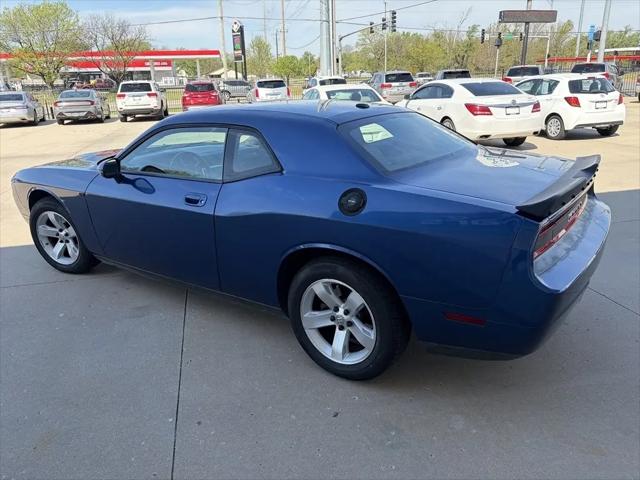 2009 Dodge Challenger SE