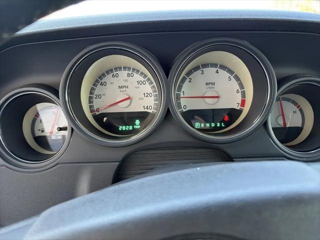 2009 Dodge Challenger SE