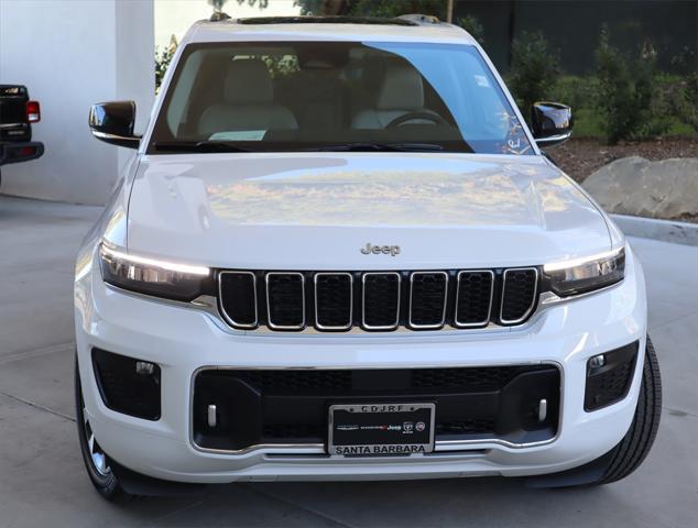 2023 Jeep Grand Cherokee GRAND CHEROKEE OVERLAND 4X2
