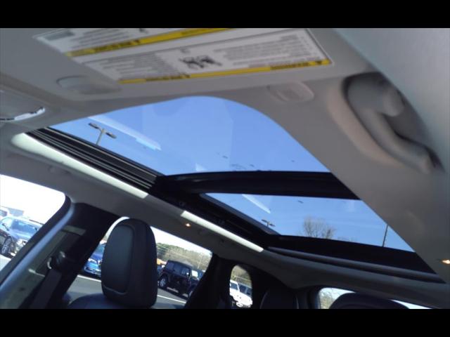 2023 Jeep Cherokee Altitude Lux 4x4
