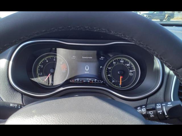 2023 Jeep Cherokee Altitude Lux 4x4