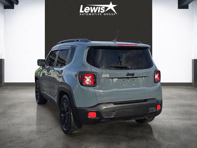 2017 Jeep Renegade Altitude FWD