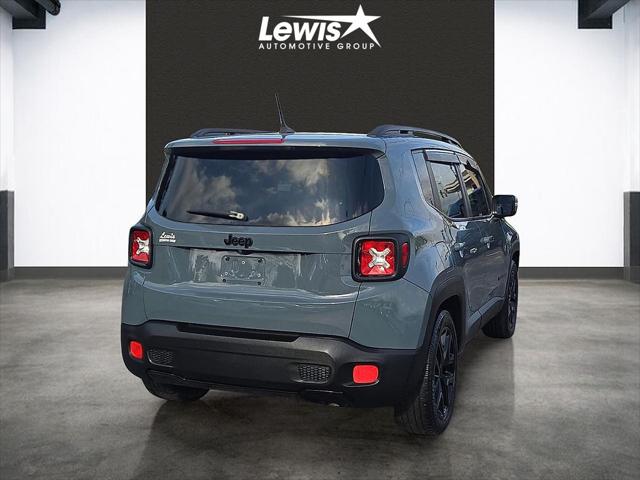2017 Jeep Renegade Altitude FWD
