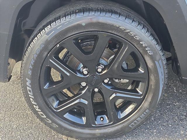 2017 Jeep Renegade Altitude FWD