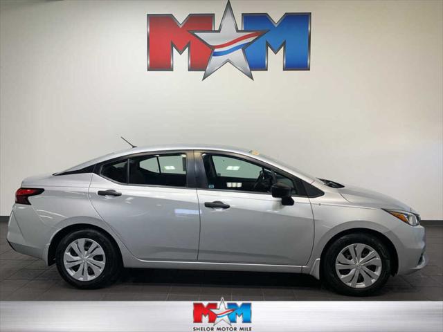 2020 Nissan Versa S Xtronic CVT