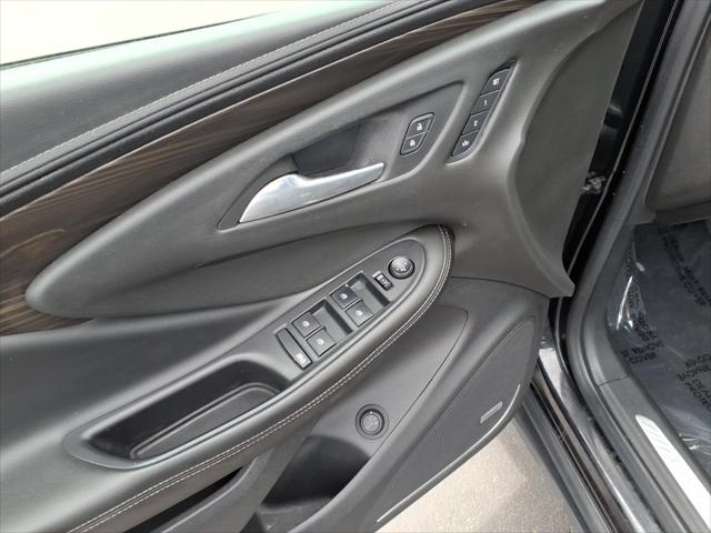 2020 Buick Envision AWD Premium II