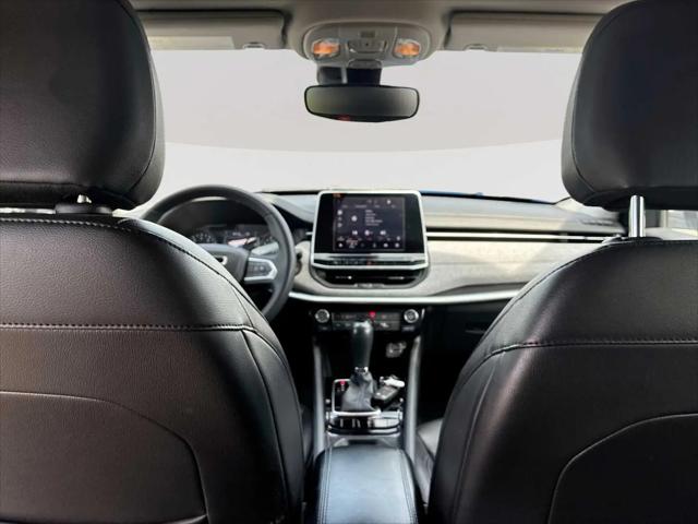 2022 Jeep Compass Latitude FWD