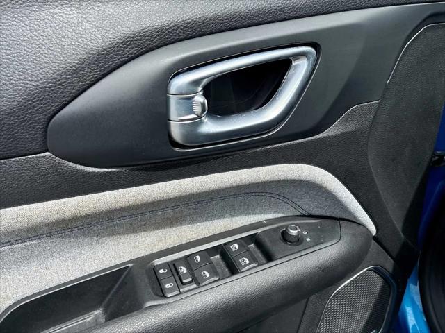 2022 Jeep Compass Latitude FWD