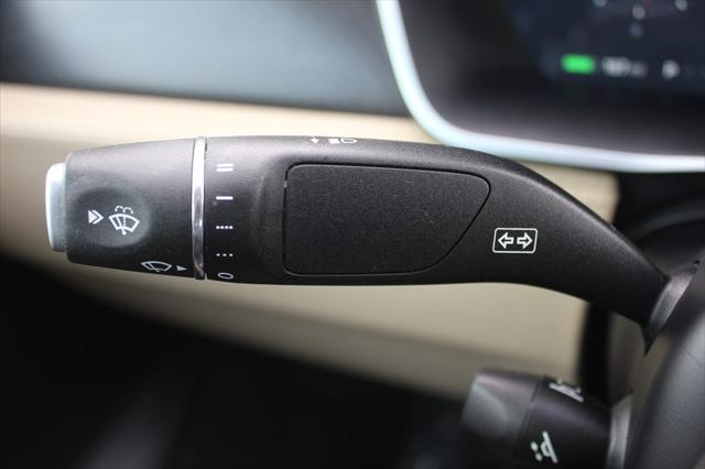 2016 Tesla Model S P90D