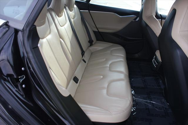 2016 Tesla Model S P90D