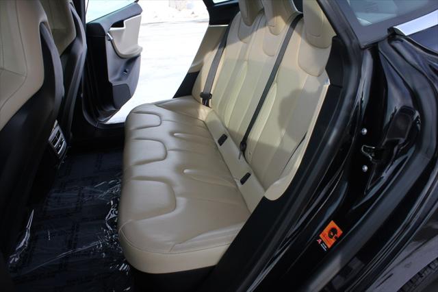 2016 Tesla Model S P90D