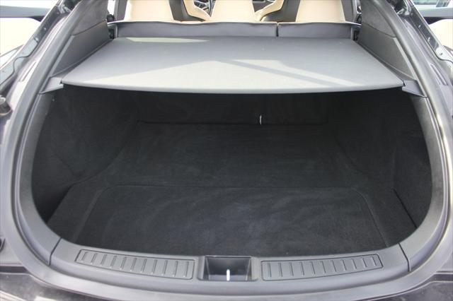 2016 Tesla Model S P90D