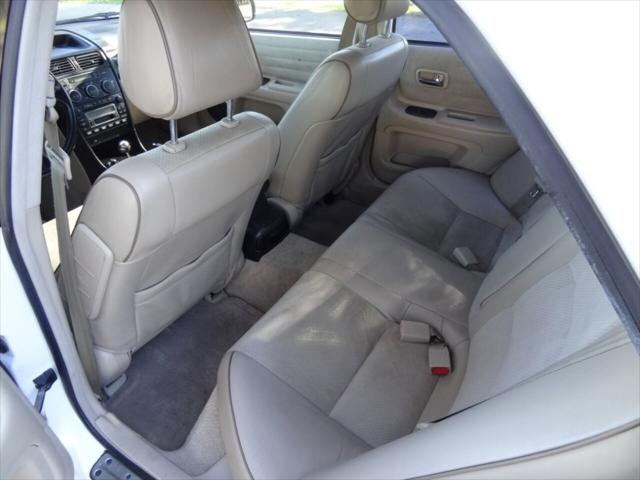 2002 Lexus IS 300 Base 4dr Sedan