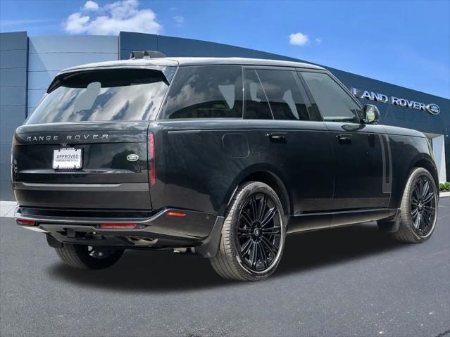 2023 Land Rover Range Rover P530 SE