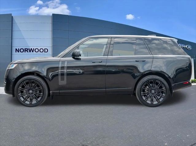 2023 Land Rover Range Rover P530 SE