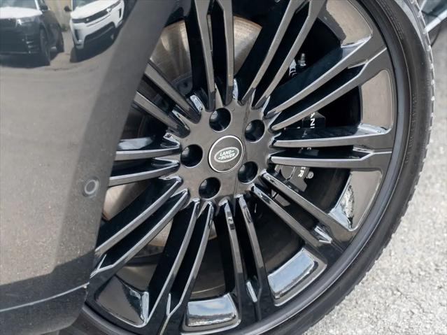 2023 Land Rover Range Rover P530 SE