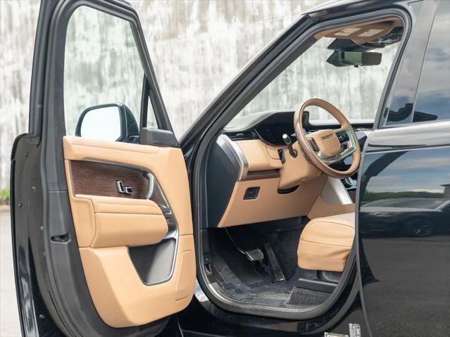 2023 Land Rover Range Rover P530 SE