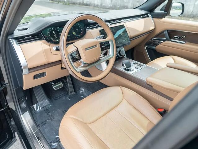 2023 Land Rover Range Rover P530 SE