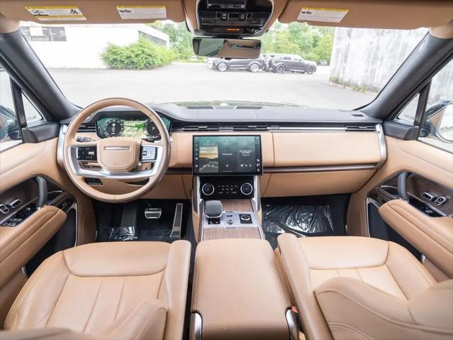 2023 Land Rover Range Rover P530 SE