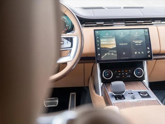 2023 Land Rover Range Rover P530 SE