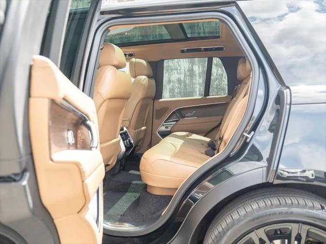 2023 Land Rover Range Rover P530 SE