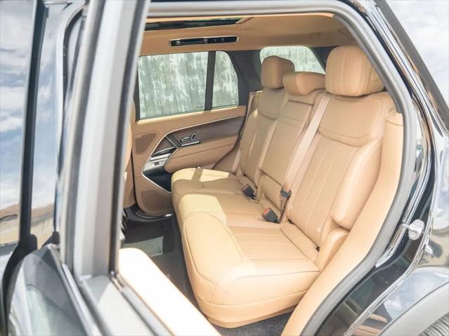 2023 Land Rover Range Rover P530 SE
