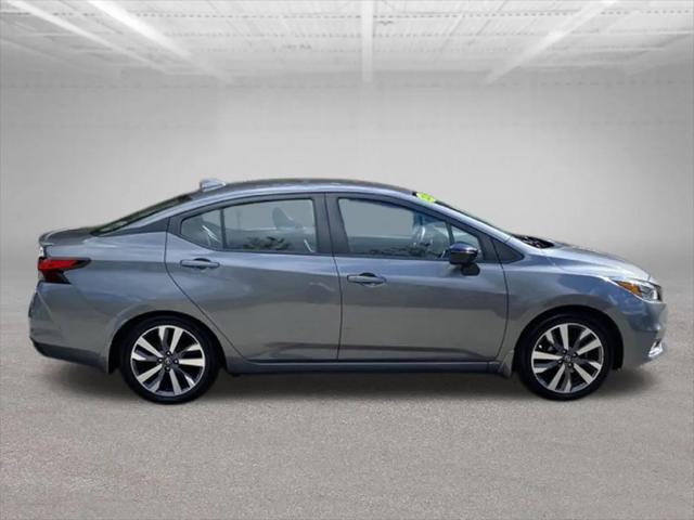 2020 Nissan Versa SR Xtronic CVT
