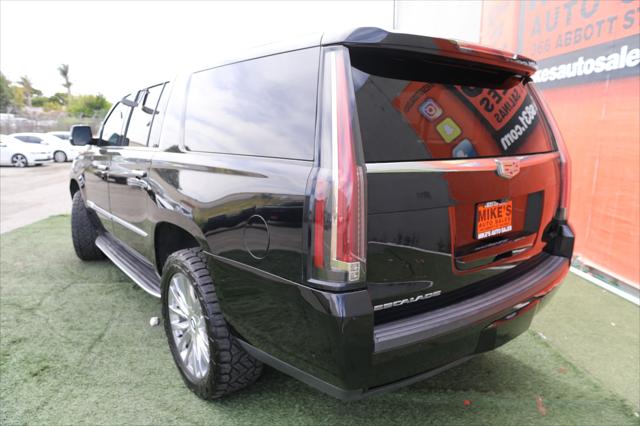 2019 Cadillac Escalade ESV Luxury
