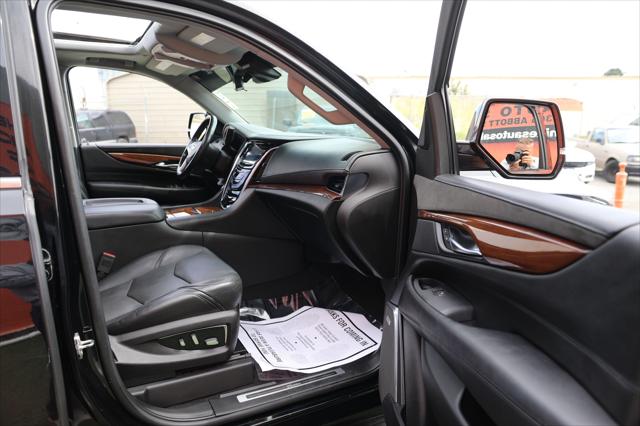 2019 Cadillac Escalade ESV Luxury